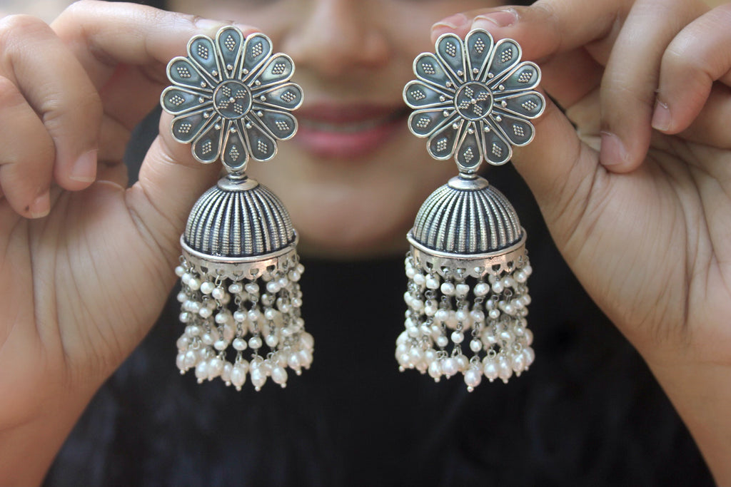 WHAT IS 925 SILVER JEWELRY?
